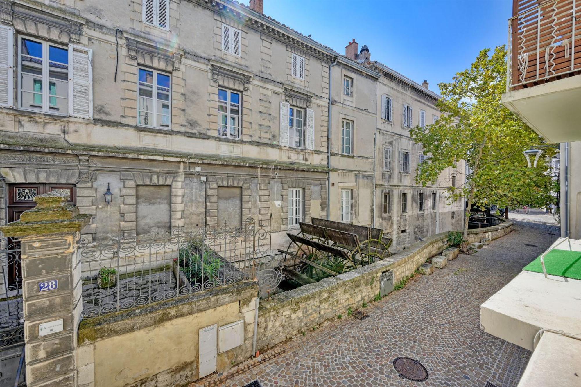L'Atelier Des Teinturiers - Ac Clim - Proche Theatres - Wifi -Netflix Apartment Avignon Luaran gambar